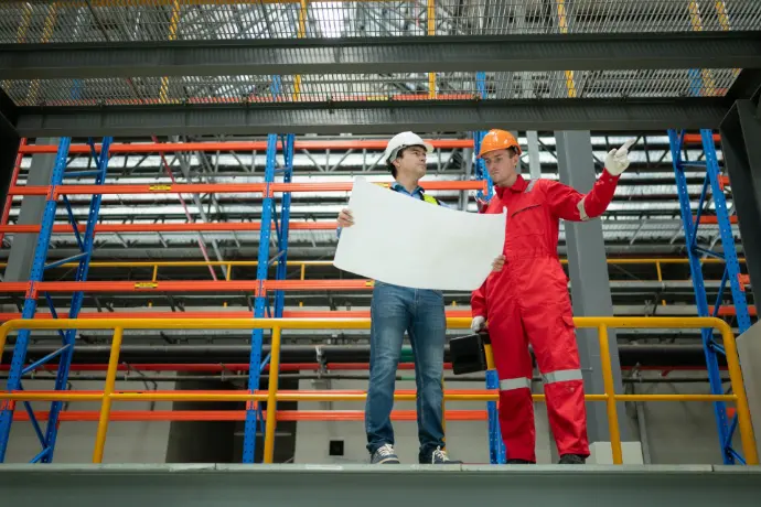 Installation rayonnage métallique industriel